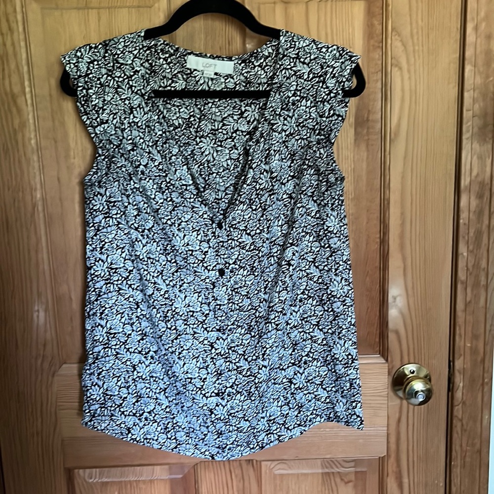 Loft blouse black and white floral